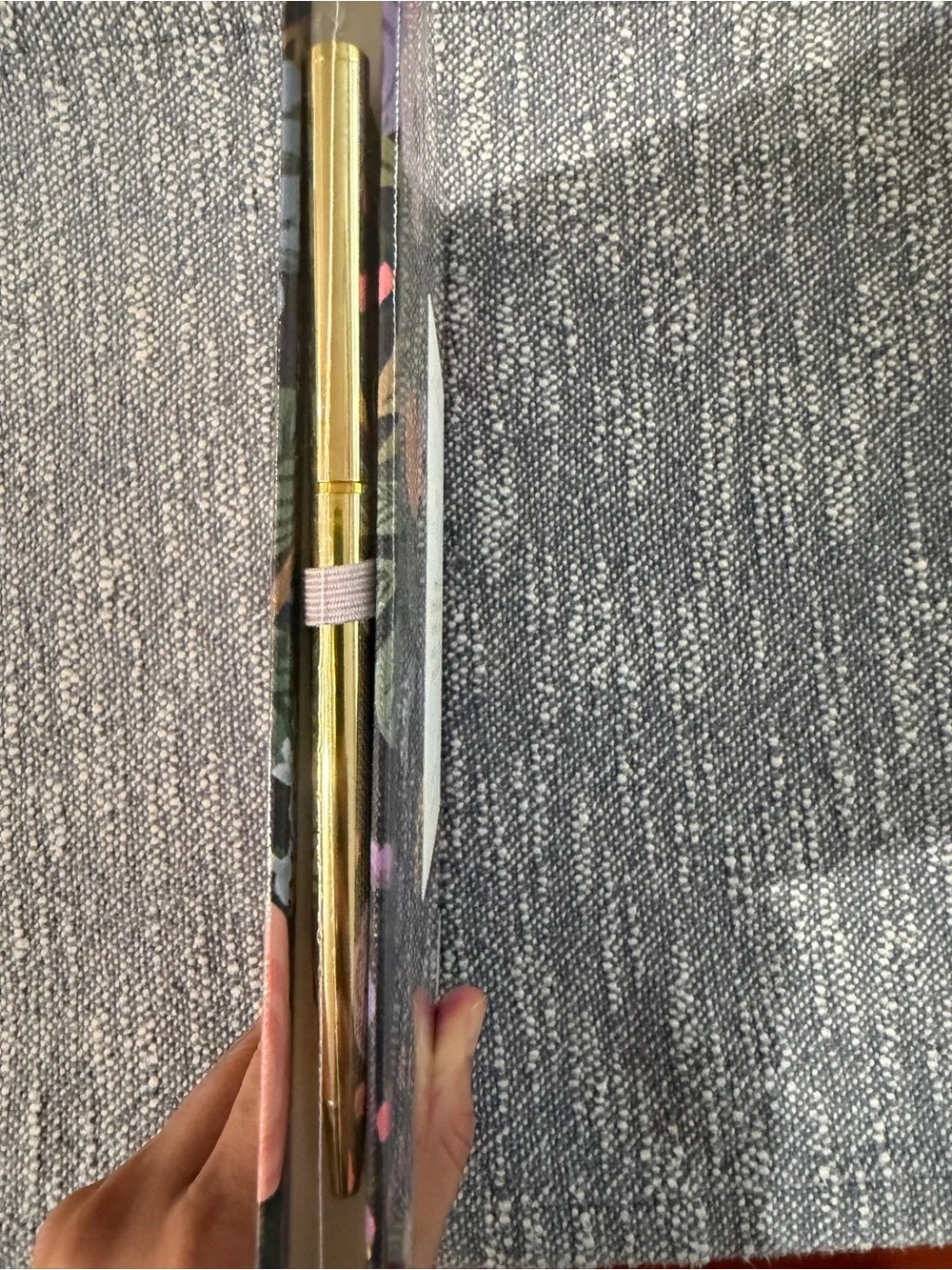 Riffle paper Co. Journal with pen “Garden Party Violet” 144 pages